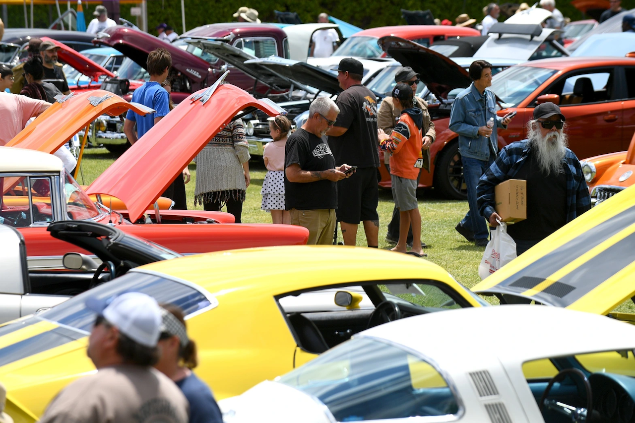 Classic car show puts the ‘fun’ in fundraiser for Rancho San Antonio Boys Home in Chatsworth